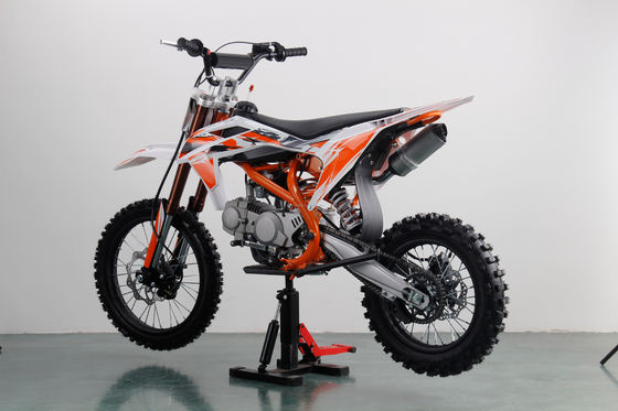 Motocross 125cc 150cc 190cc vélo de terre avec réservoir de carburant intégré