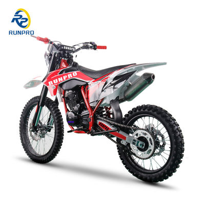 2024 250cc 4 temps Dirt Bike Pit Moto Cross avec CE Max. Vitesse 80 km/h L'empattement 1340 mm