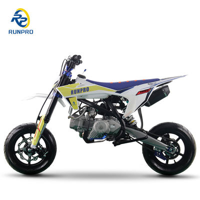 Vitesse max. 80km/h Dirt Bike Le nouveau design 140cc 160 190cc Pit Bike avec refroidisseur d'huile