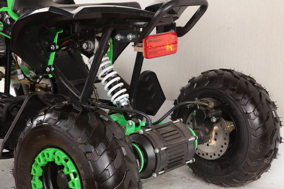 Capacité du réservoir de carburant ≤ 10 L 70 CC Quad Bike sport à essence pour type de conduite à deux roues motrices