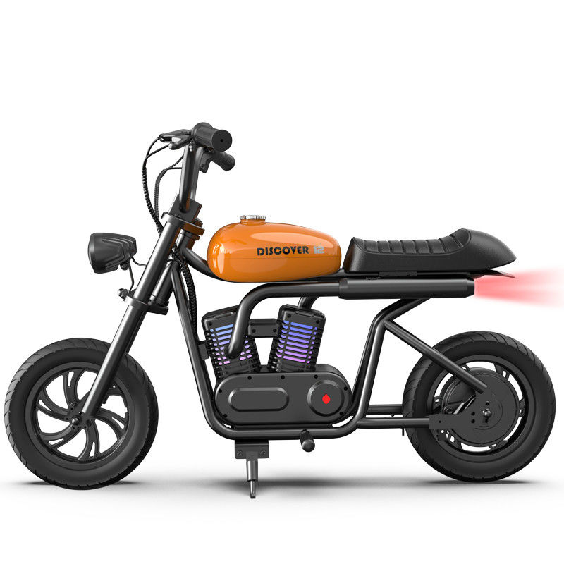 Les enfants montent une moto de 10 ans avec une puissance maximale de 200w et un frein à moteur arrière