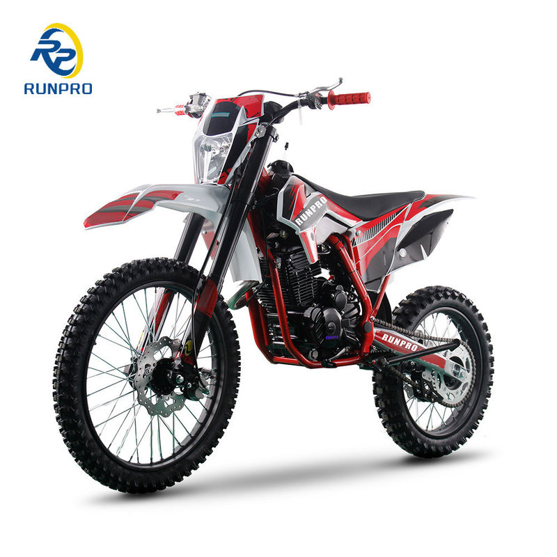 2024 250cc 4 temps Dirt Bike Pit Moto Cross avec CE Max. Vitesse 80 km/h L'empattement 1340 mm